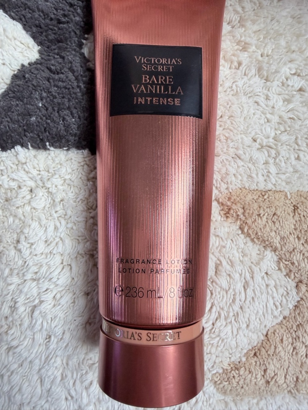 Victoria's Secret Bare Vanilla Intense Lotion - Rose Gold Metallic
